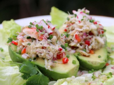 CÁCH LÀM SALAD BƠ NHỒI CUA CHO NGƯỜI GIẢM CÂN